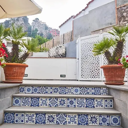Casa Silvana לינה וארוחת בוקר קאפרי