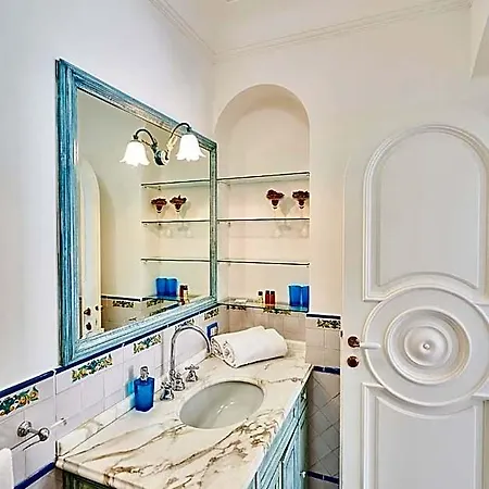 Alojamento de Acomodação e Pequeno-almoço Casa Silvana 3*